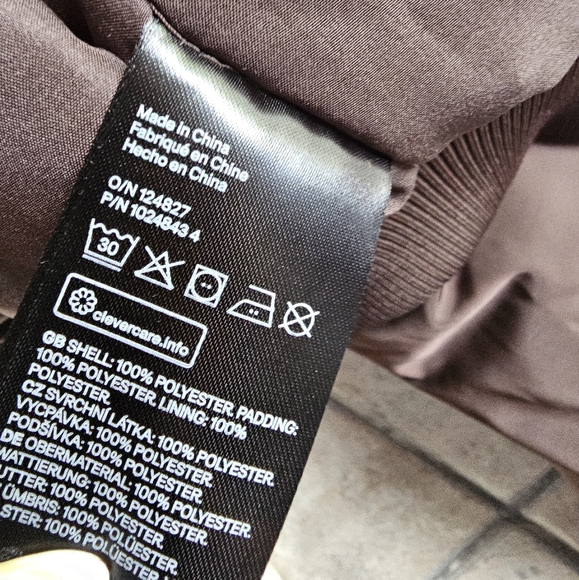 H&M Bomber Jacket - Picture 7 of 8